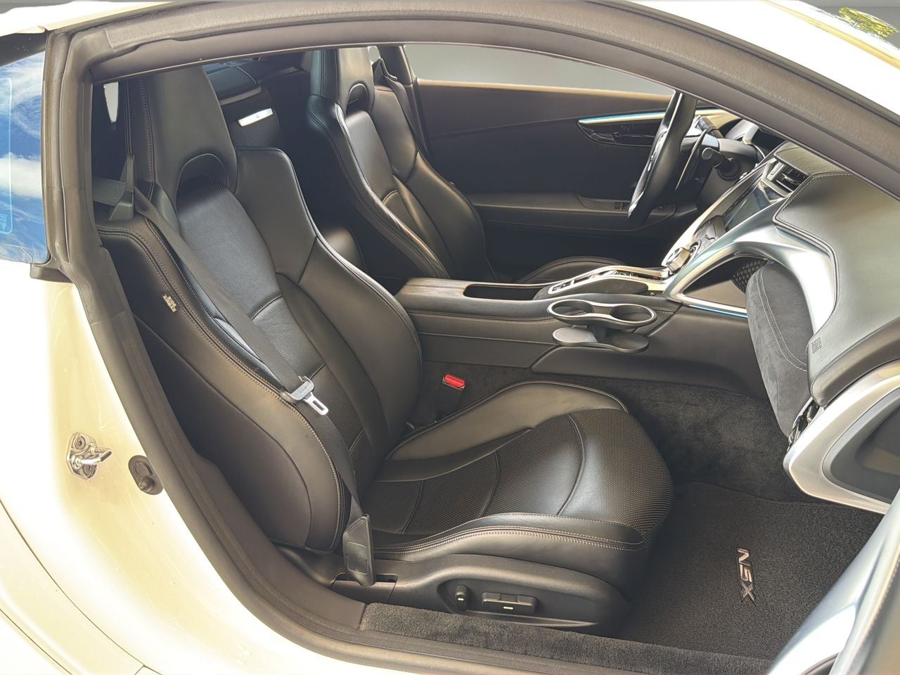 2018 Acura NSX SH-AWD