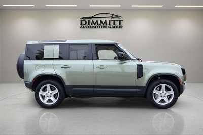 2023 Land Rover Defender 110 SE