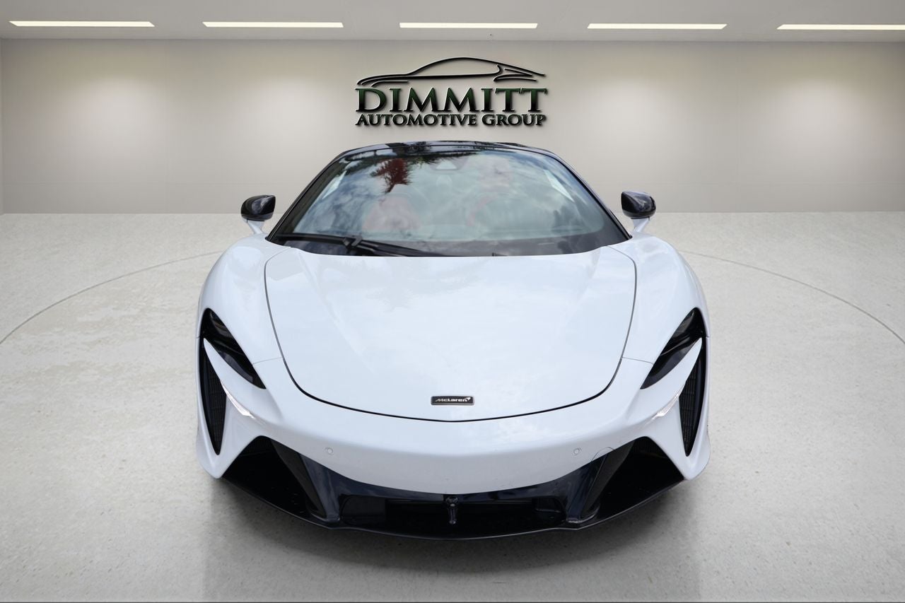 2025 McLaren Artura Base