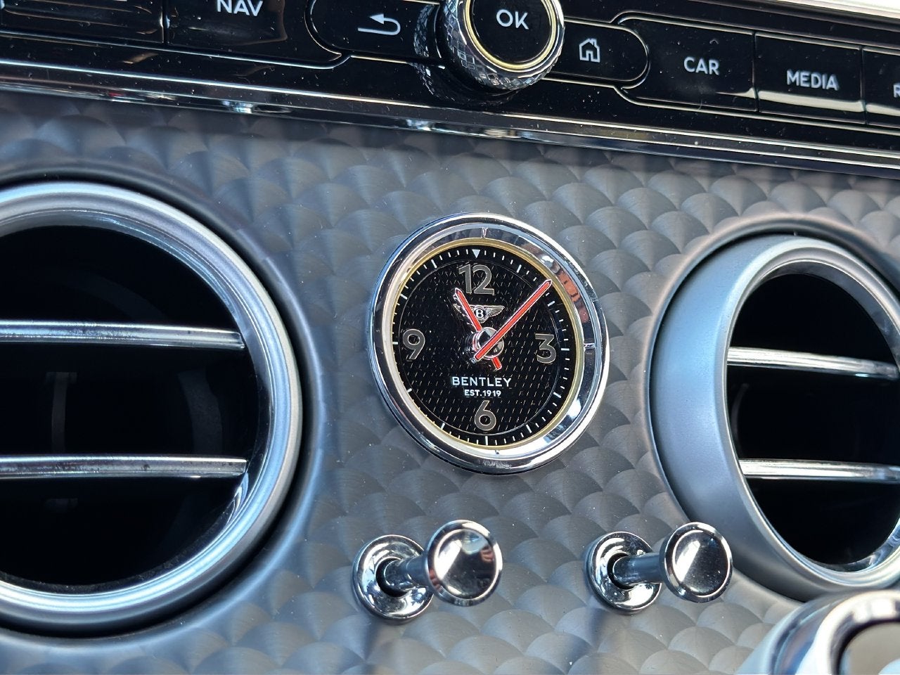 2026 Bentley Continental GT V8