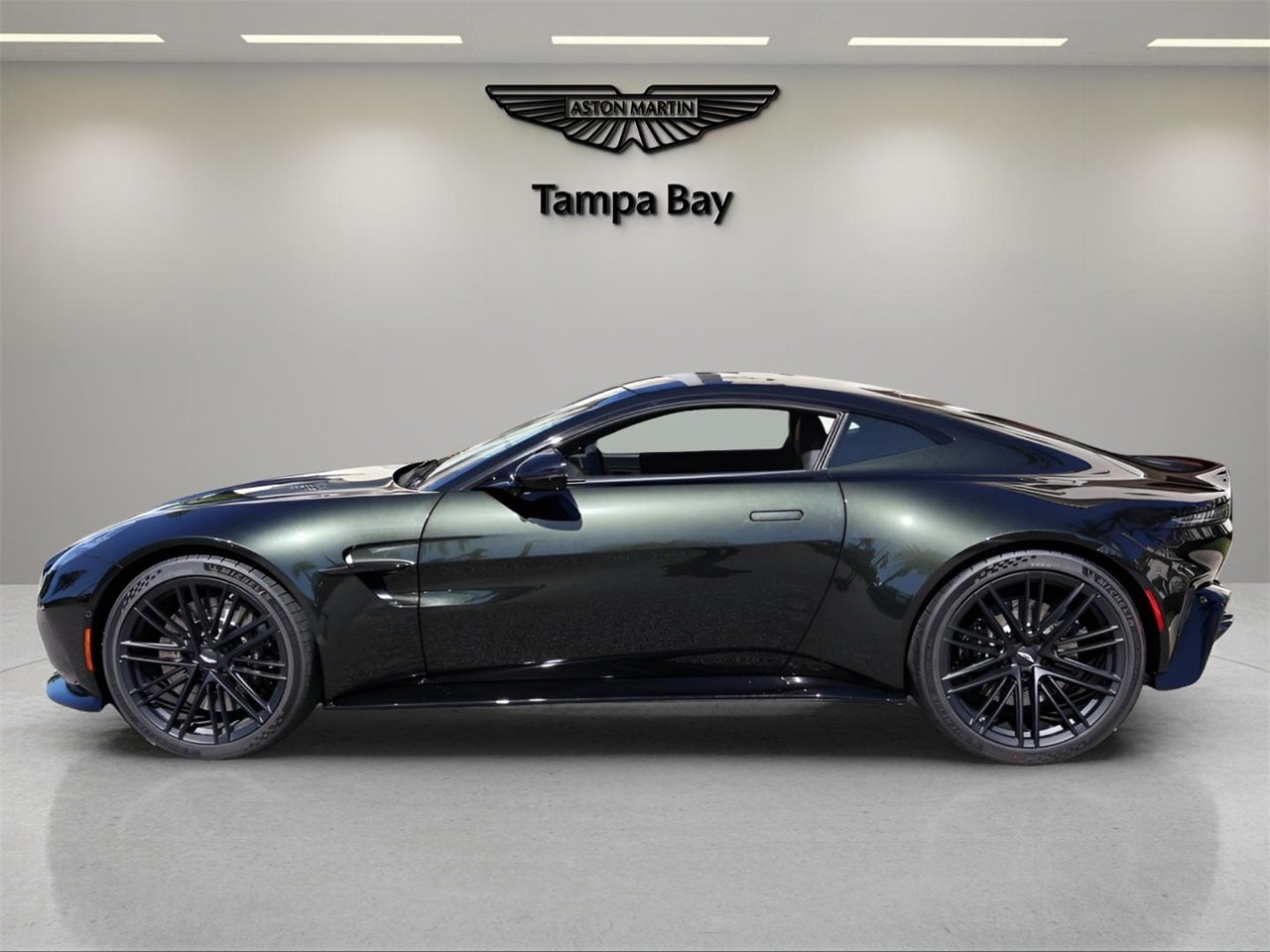 2025 Aston Martin Vantage Coupe