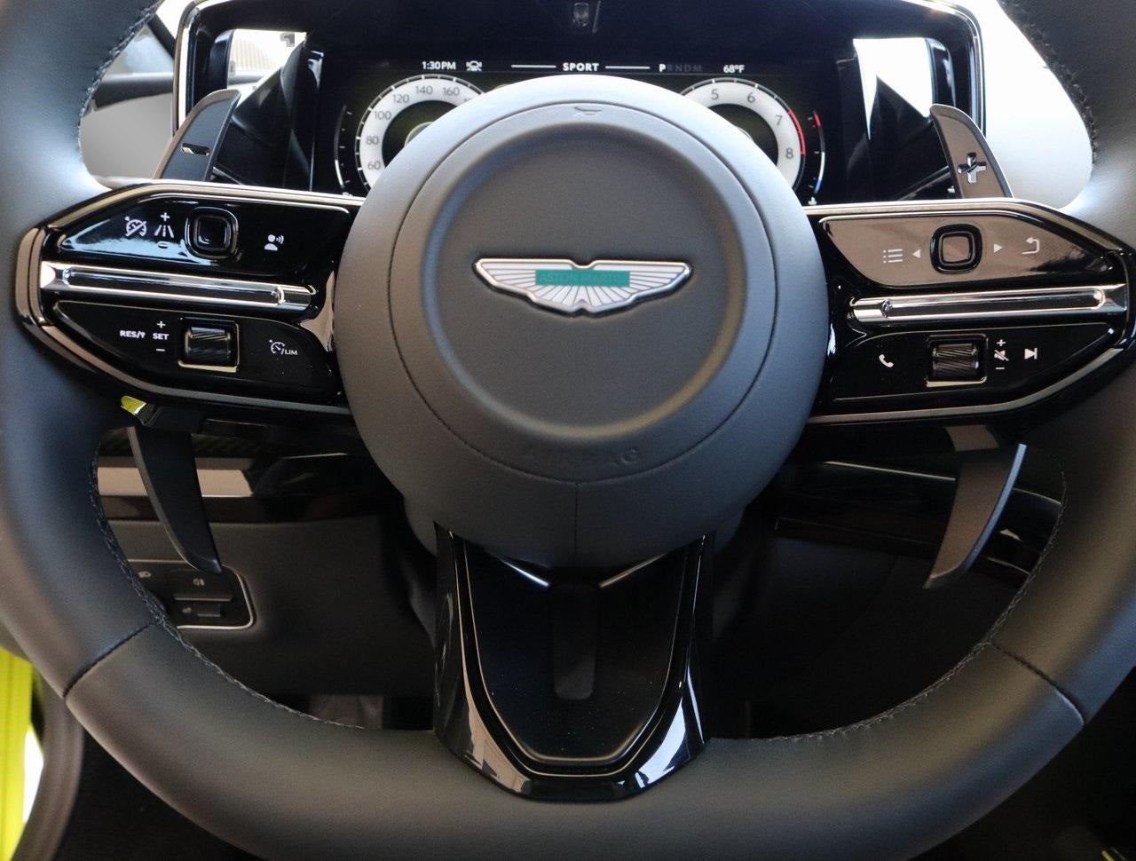 2025 Aston Martin Vantage Coupe