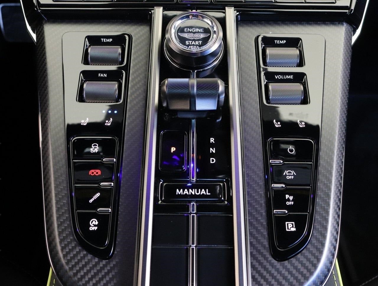 2025 Aston Martin Vantage Coupe