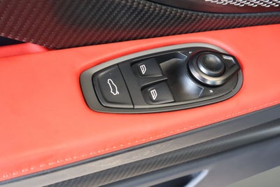 2025 Aston Martin Vanquish V12
