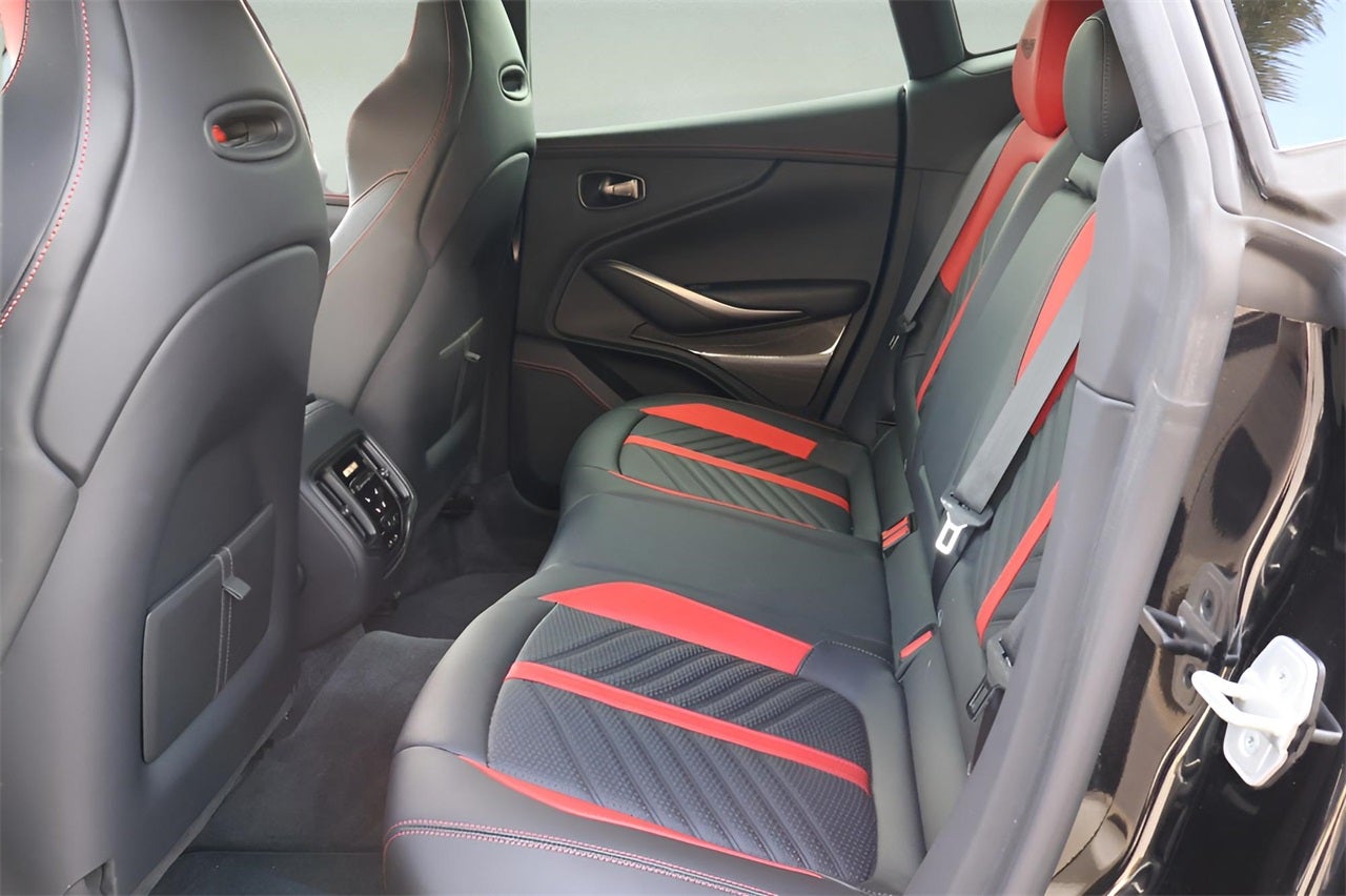 2024 Aston Martin DBX 707