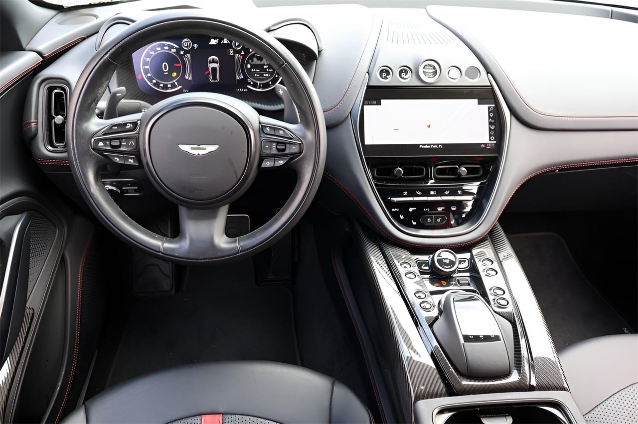 2024 Aston Martin DBX 707