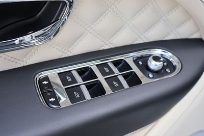 2022 Bentley Bentayga Base