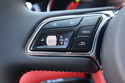 2025 Bentley Bentayga Base