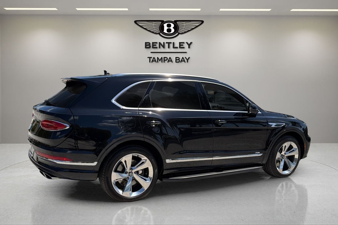 2025 Bentley Bentayga V8
