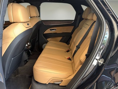 2025 Bentley Bentayga V8