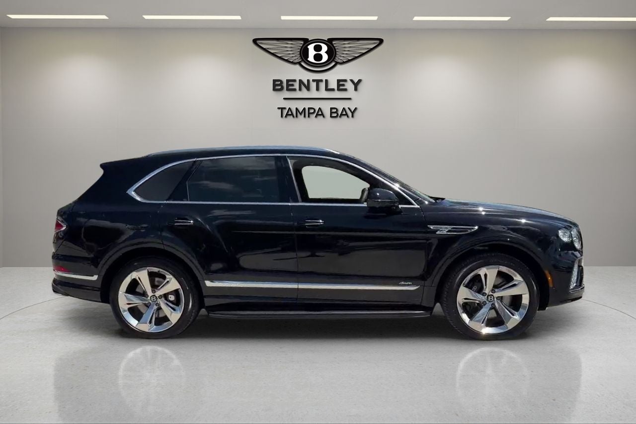 2025 Bentley Bentayga V8