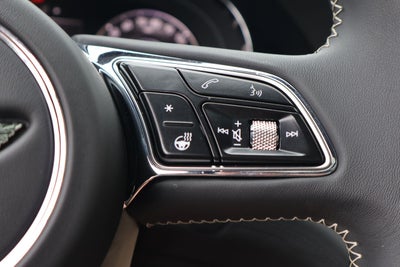 2025 Bentley Bentayga EWB Azure