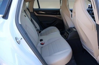 2025 Porsche Panamera Base