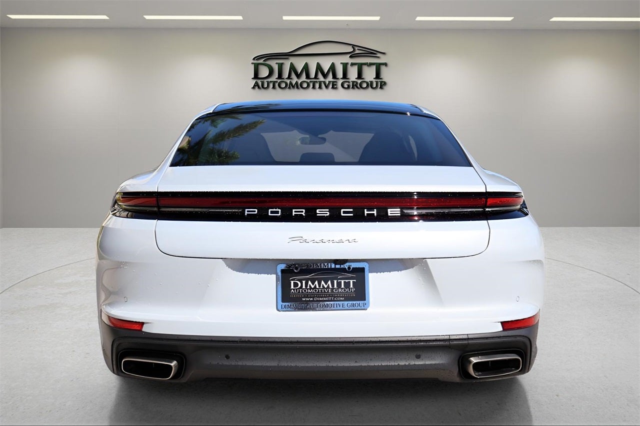 2025 Porsche Panamera Base