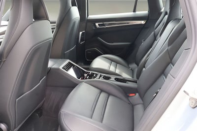 2022 Porsche Panamera 4S