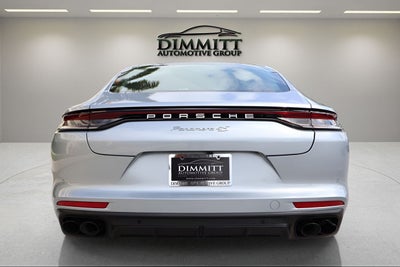 2022 Porsche Panamera 4S