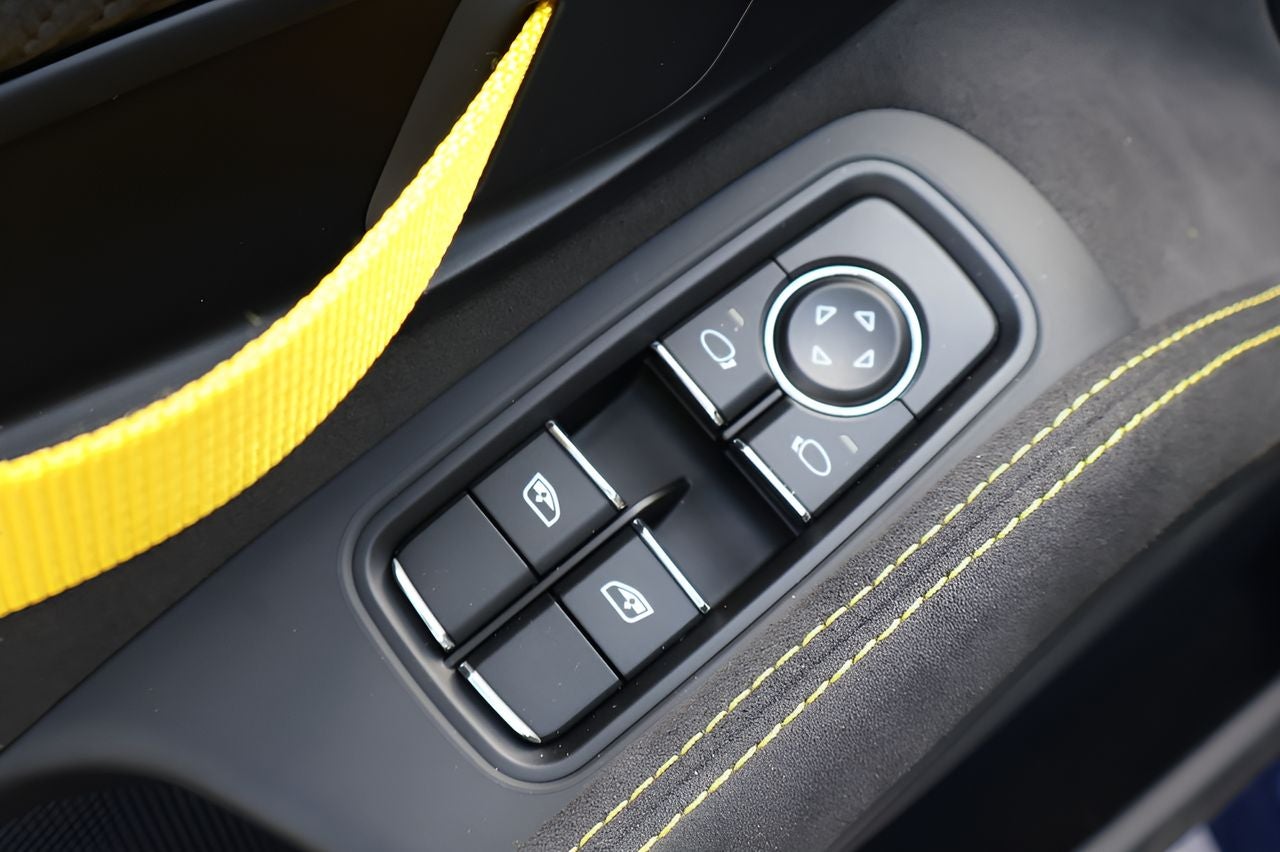 2024 Porsche 718 Cayman GT4 RS