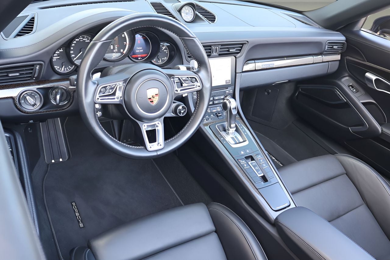 2019 Porsche 911 Turbo S