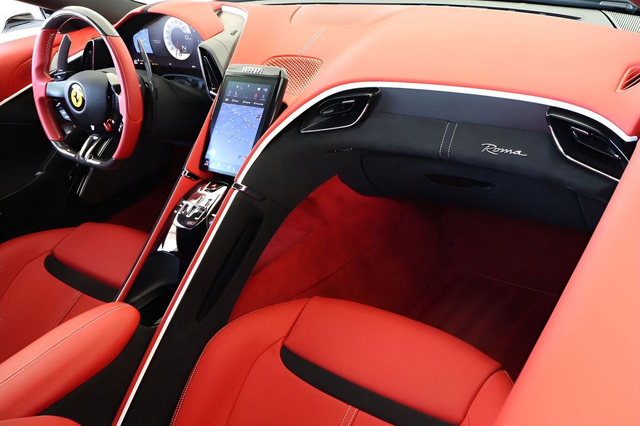 2023 Ferrari Roma Base