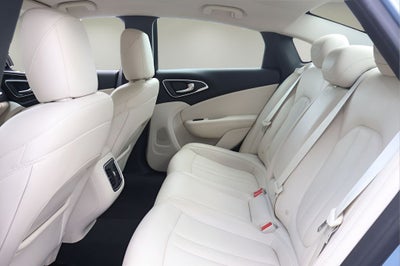 2015 Chrysler 200 C
