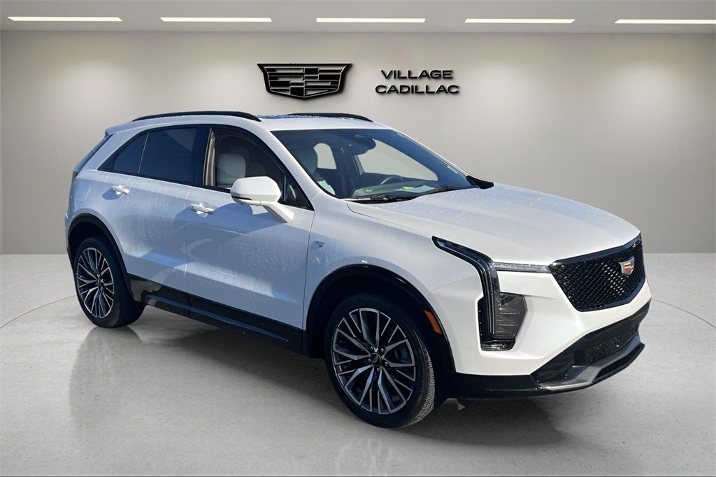 2024 Cadillac XT4 Sport
