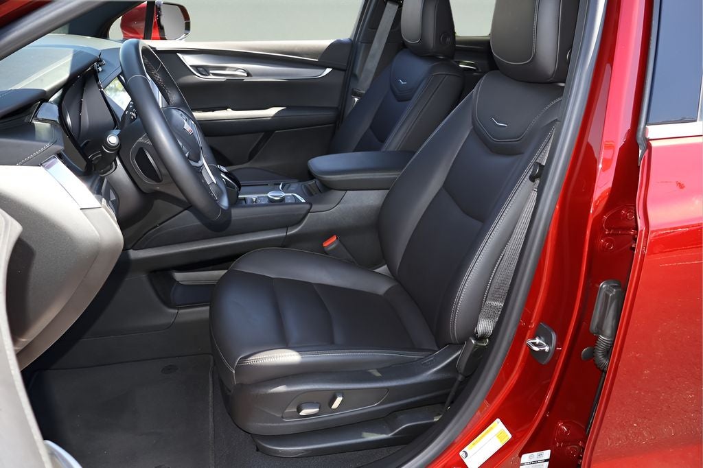 2023 Cadillac XT5 Luxury