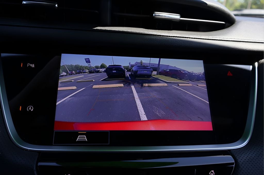 2023 Cadillac XT5 Luxury