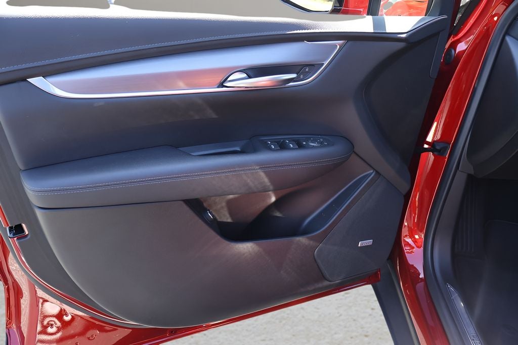 2023 Cadillac XT5 Luxury