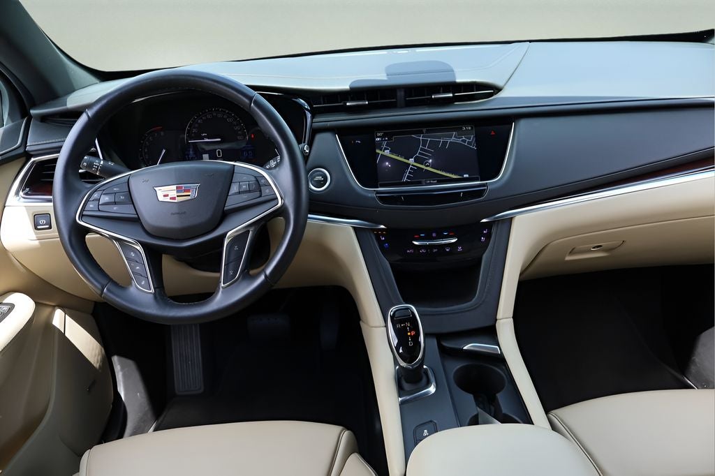 2018 Cadillac XT5 Premium Luxury