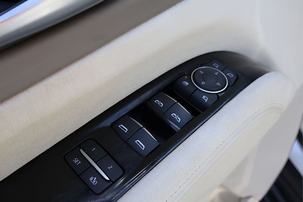 2023 Cadillac Escalade Premium Luxury Platinum