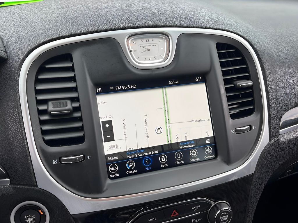 2023 Chrysler 300 Touring