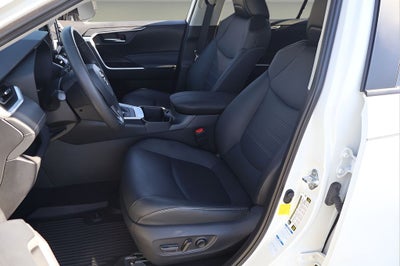 2022 Toyota RAV4 Hybrid XLE Premium