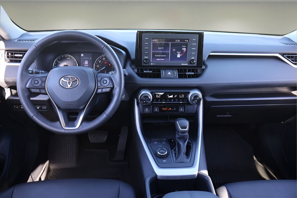 2022 Toyota RAV4 Hybrid XLE Premium