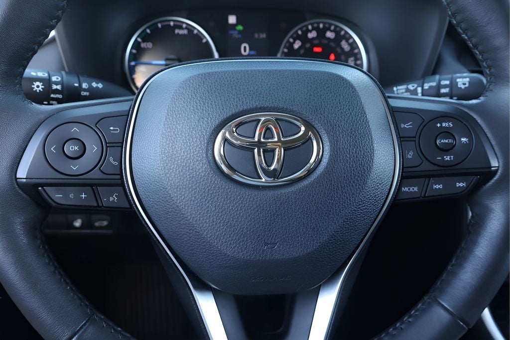 2022 Toyota RAV4 Hybrid XLE Premium