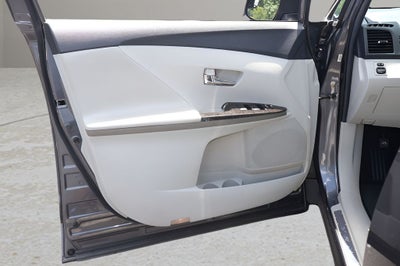 2015 Toyota Venza LE