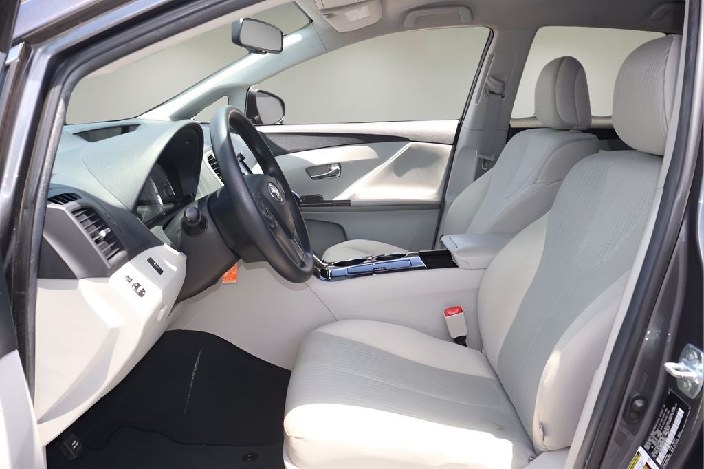 2015 Toyota Venza LE