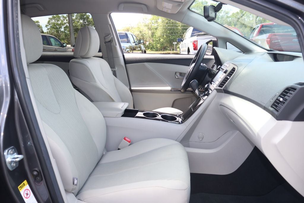 2015 Toyota Venza LE