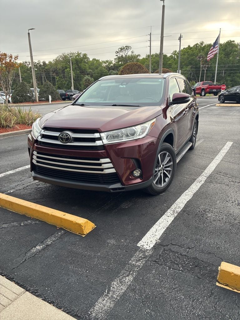 2019 Toyota Highlander Base
