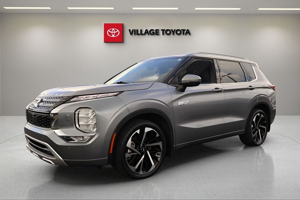 2023 Mitsubishi Outlander Plug-In Hybrid