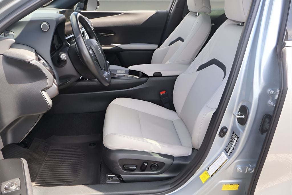 2023 Lexus UX 250h Premium