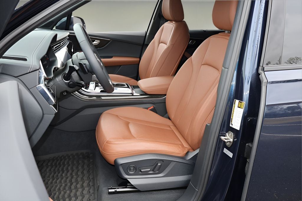 2023 Audi Q7 55 Prestige quattro