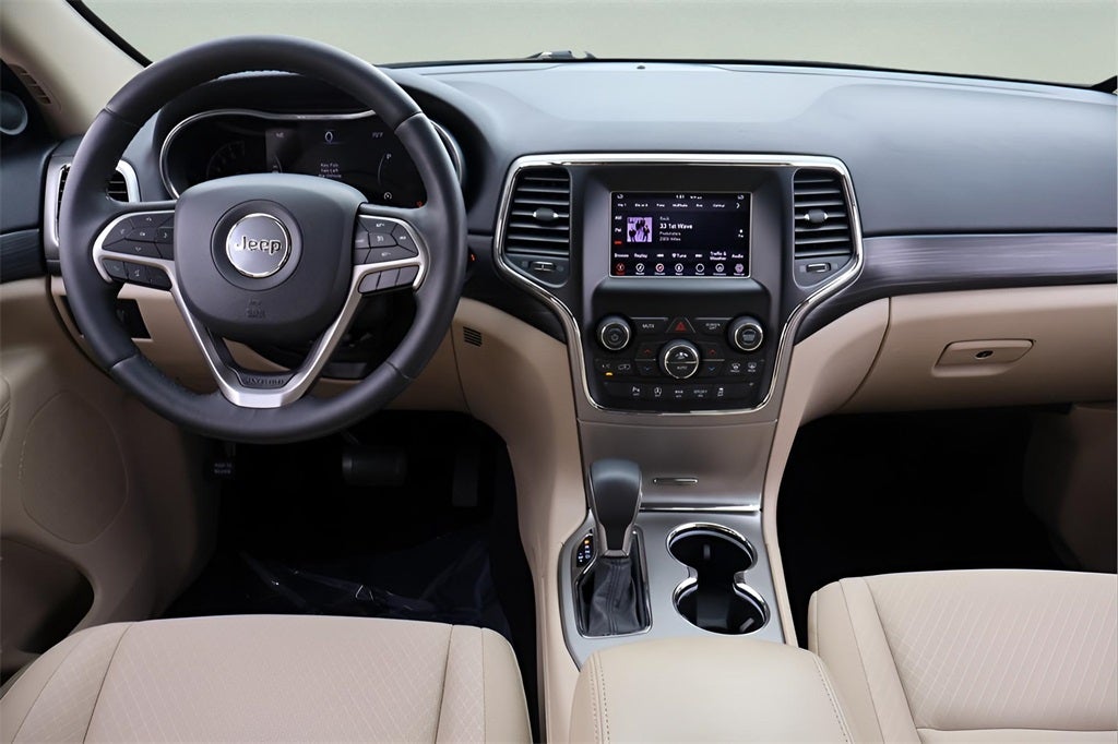 2019 Jeep Grand Cherokee Laredo E