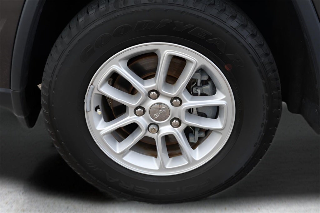 2019 Jeep Grand Cherokee Laredo E