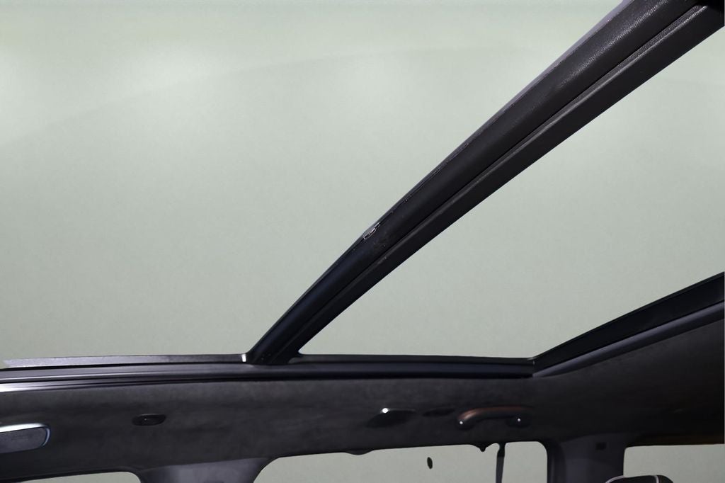 2023 Jeep Grand Wagoneer Series III