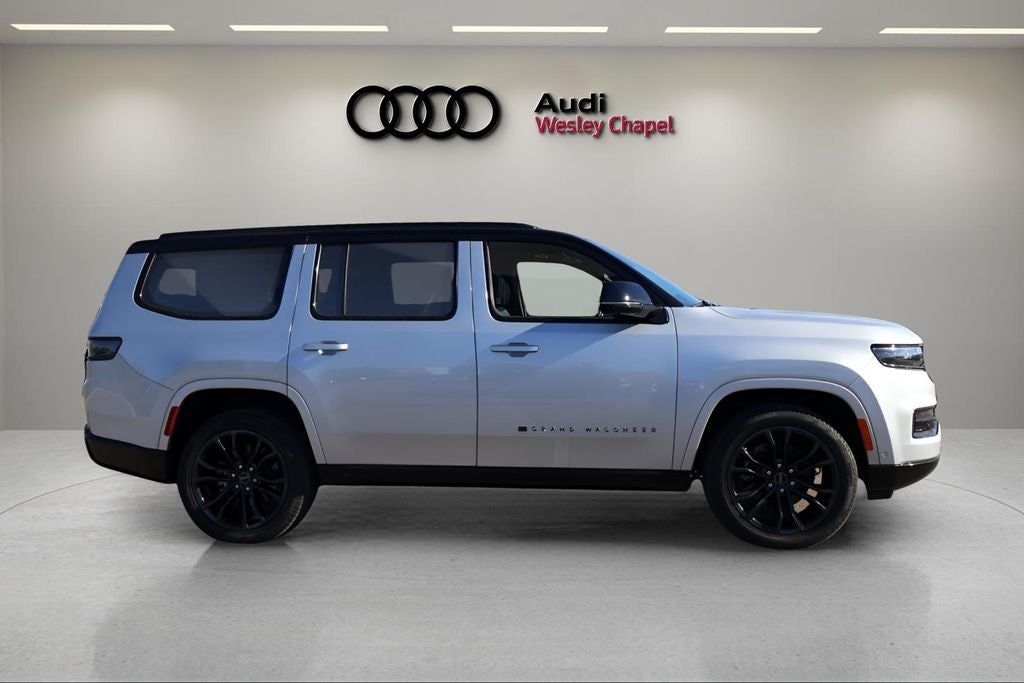 2023 Jeep Grand Wagoneer Series III