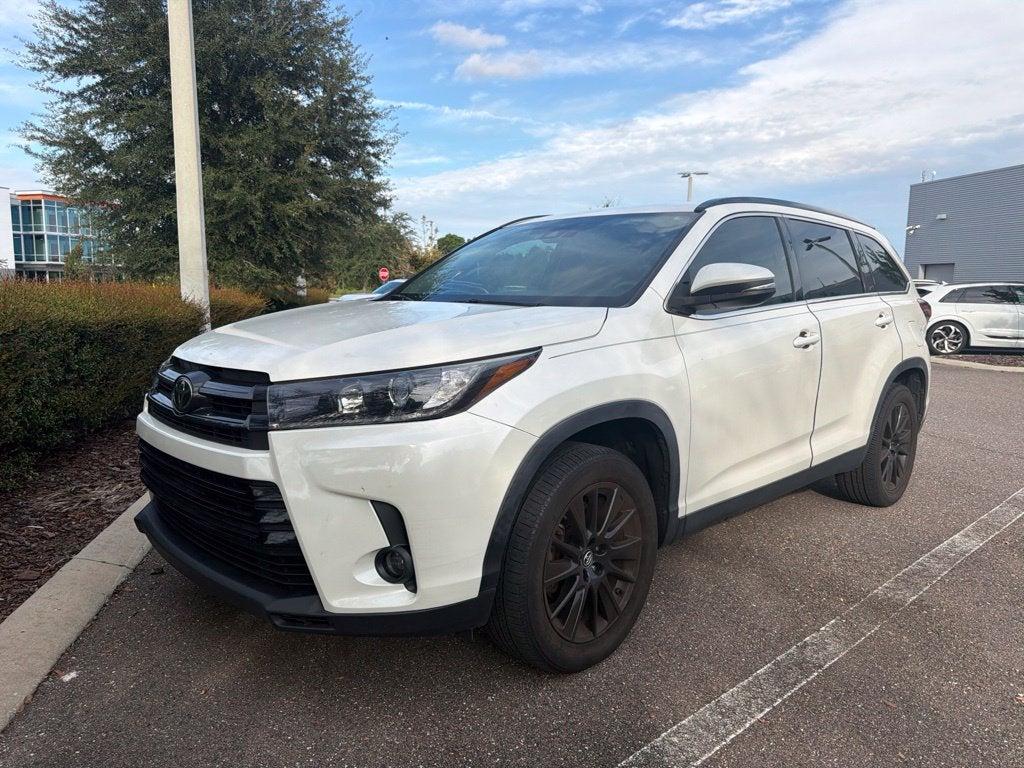 2019 Toyota Highlander Base