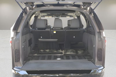 2025 Land Rover Discovery Dynamic SE