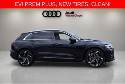2024 Audi Q8 e-tron Premium Plus quattro