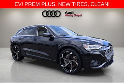 2024 Audi Q8 e-tron Premium Plus quattro