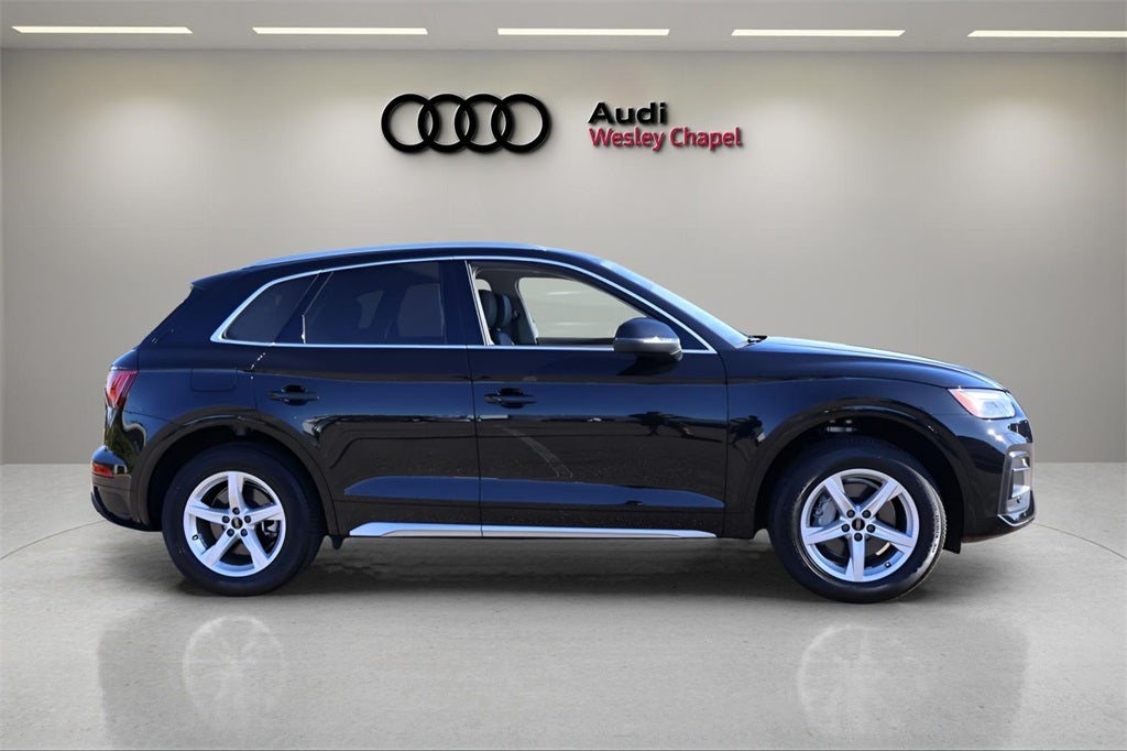 2023 Audi Q5 40 Premium quattro